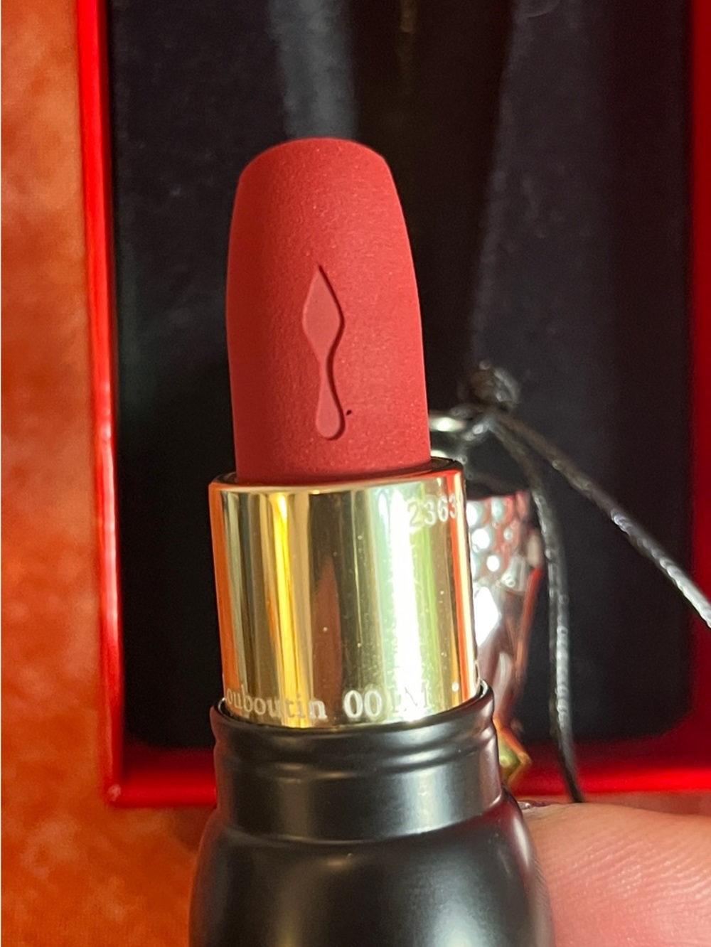 Christian Louboutin Rouge Louboutin Lipstick 001M Red - Picture 2 of 5